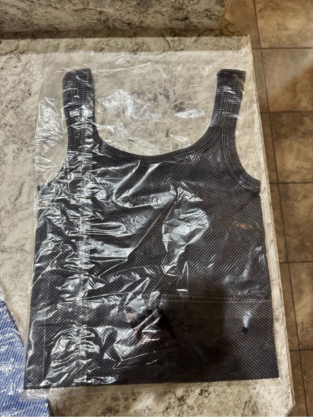 Zenana Outfitters Black Ribbed Tank Top